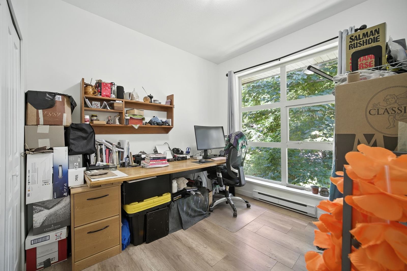Listing Image 19