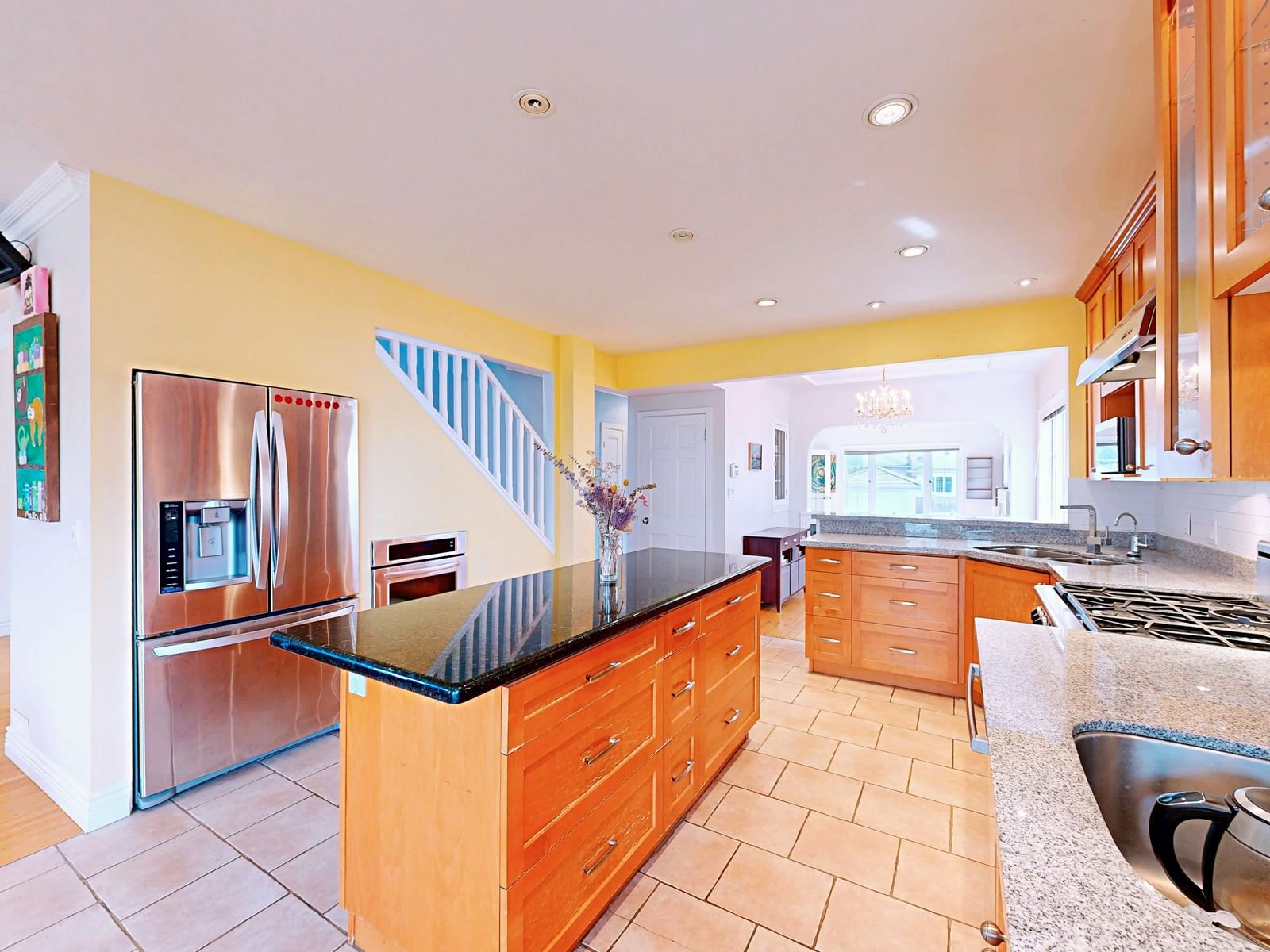 Listing Image 9