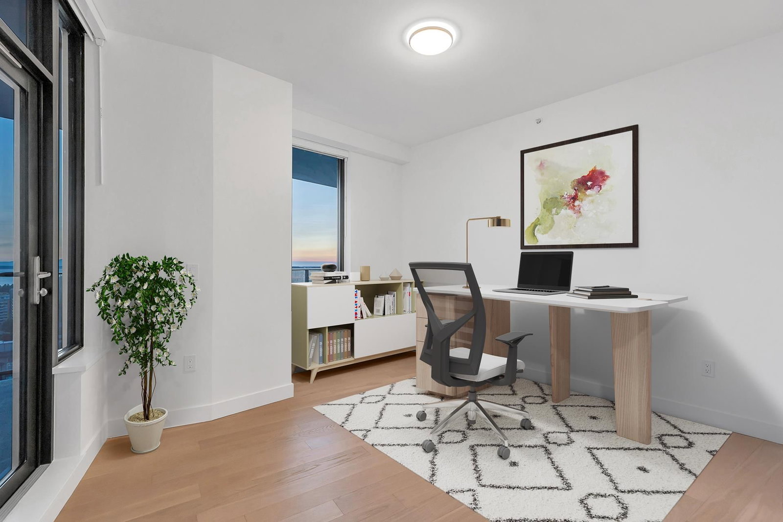 Listing Image 10