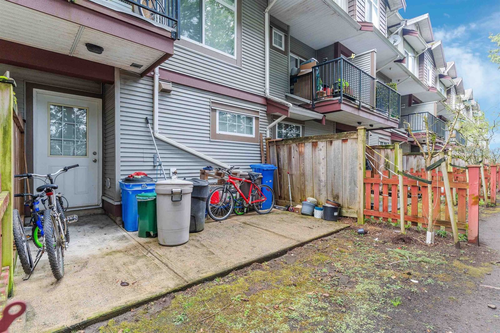 Listing Image 23