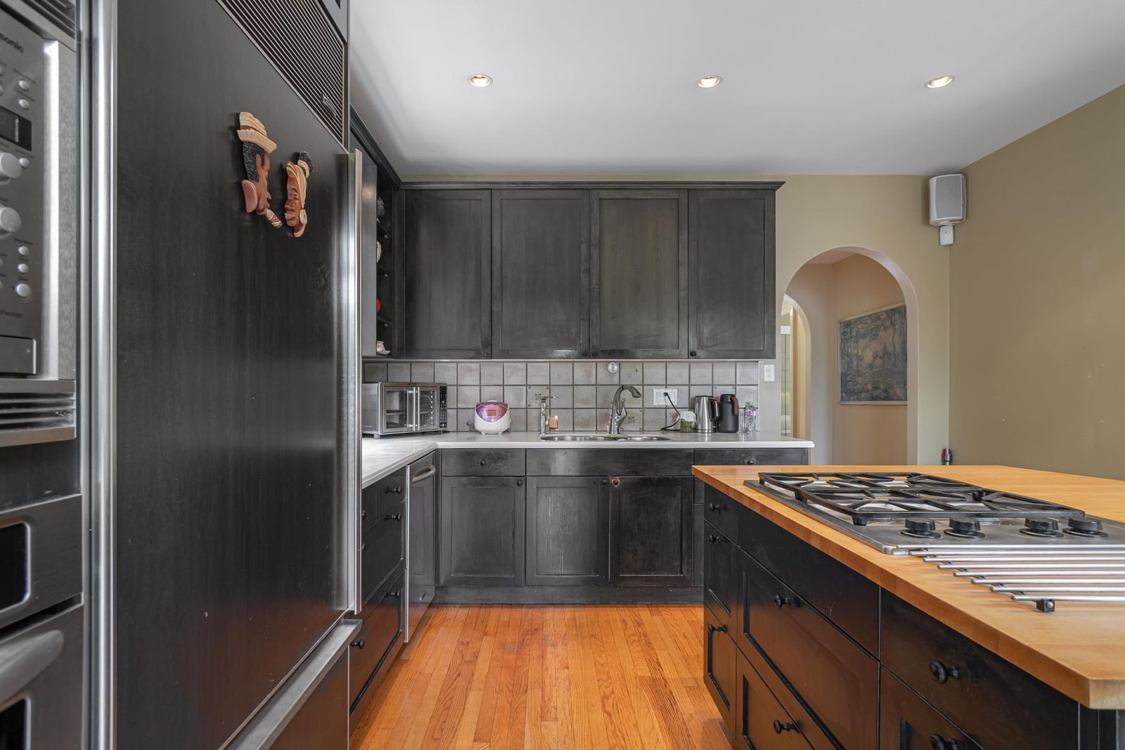 Listing Image 12