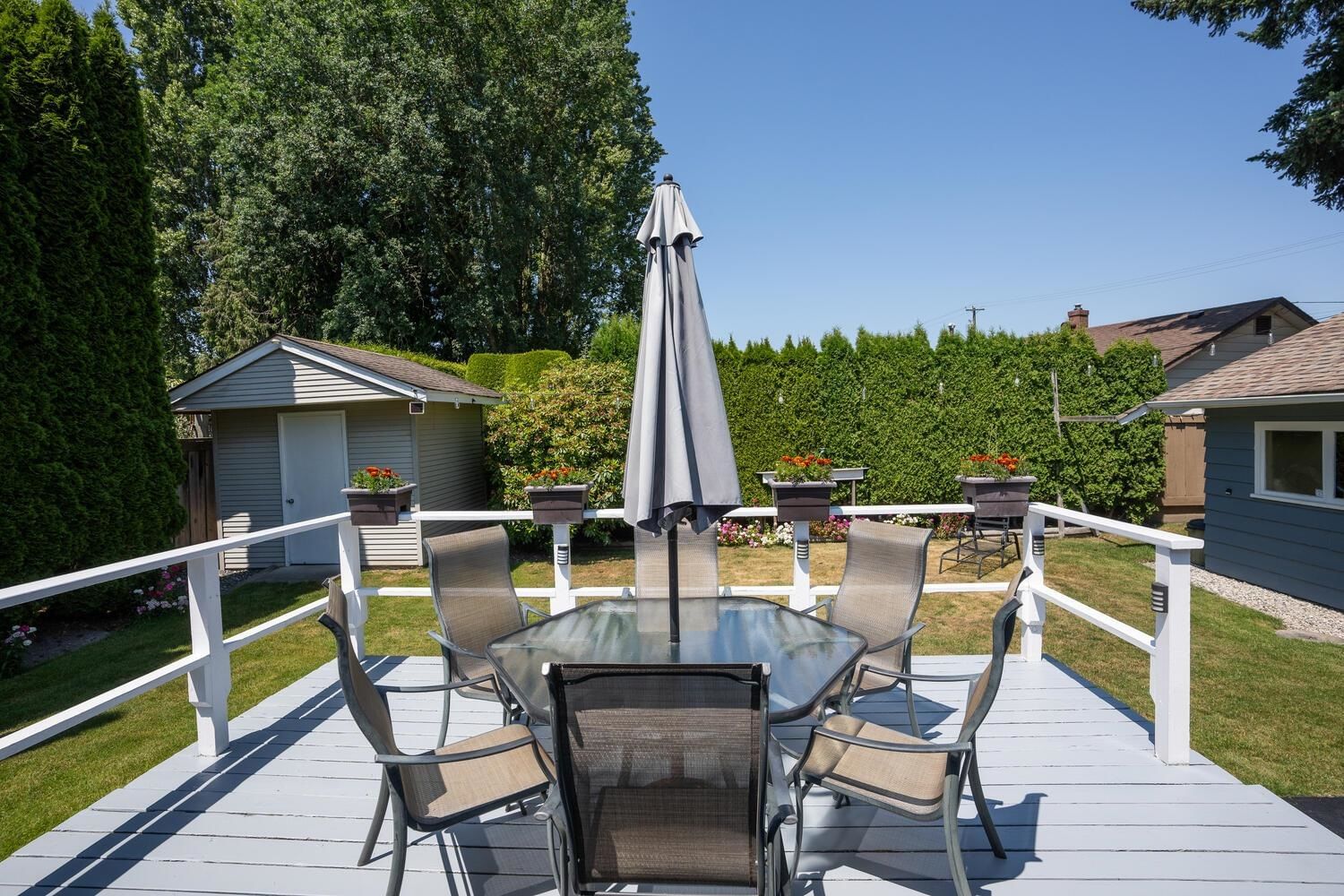 Listing Image 12