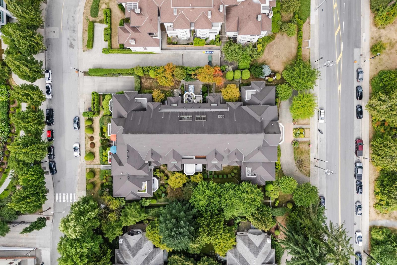 Listing Image 33