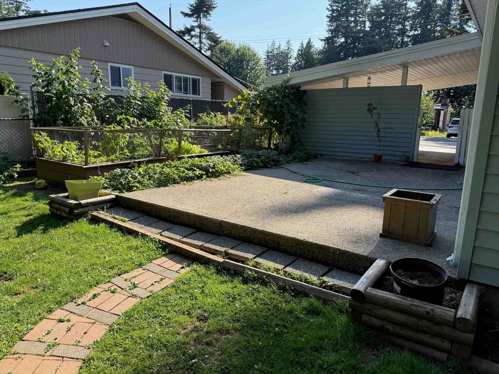 Listing Image 8
