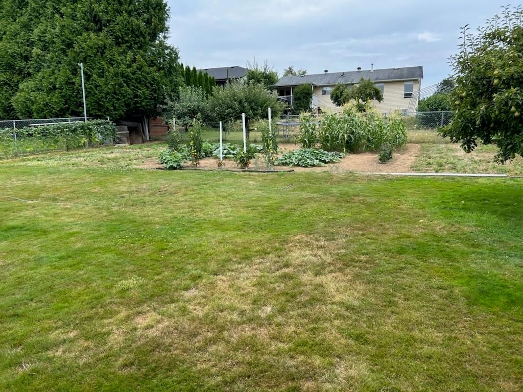 Listing Image 17