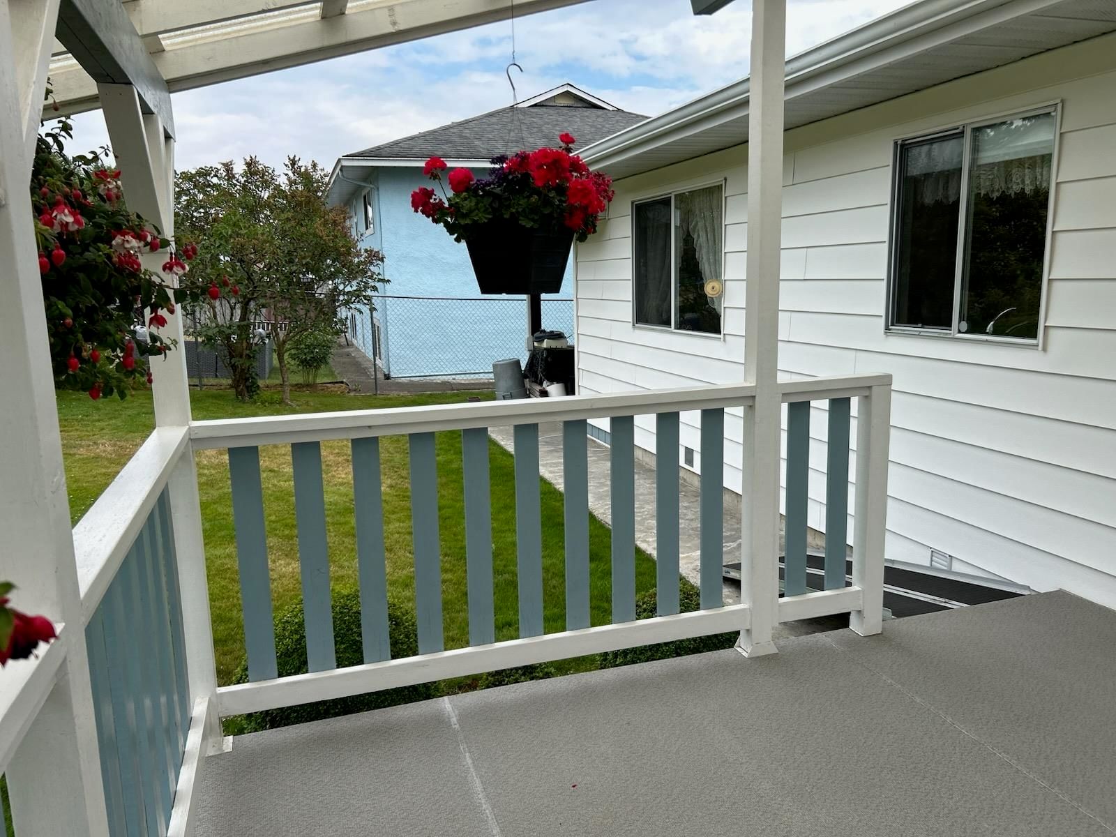 Listing Image 19
