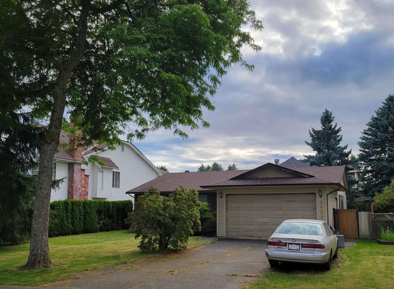 Listing Image 1