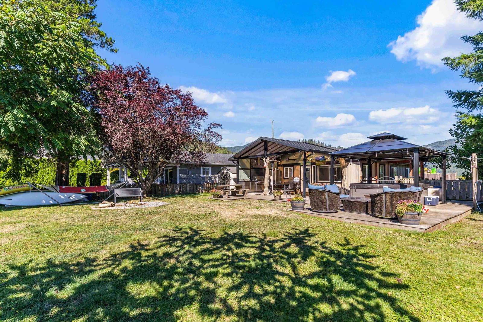 Listing Image 8