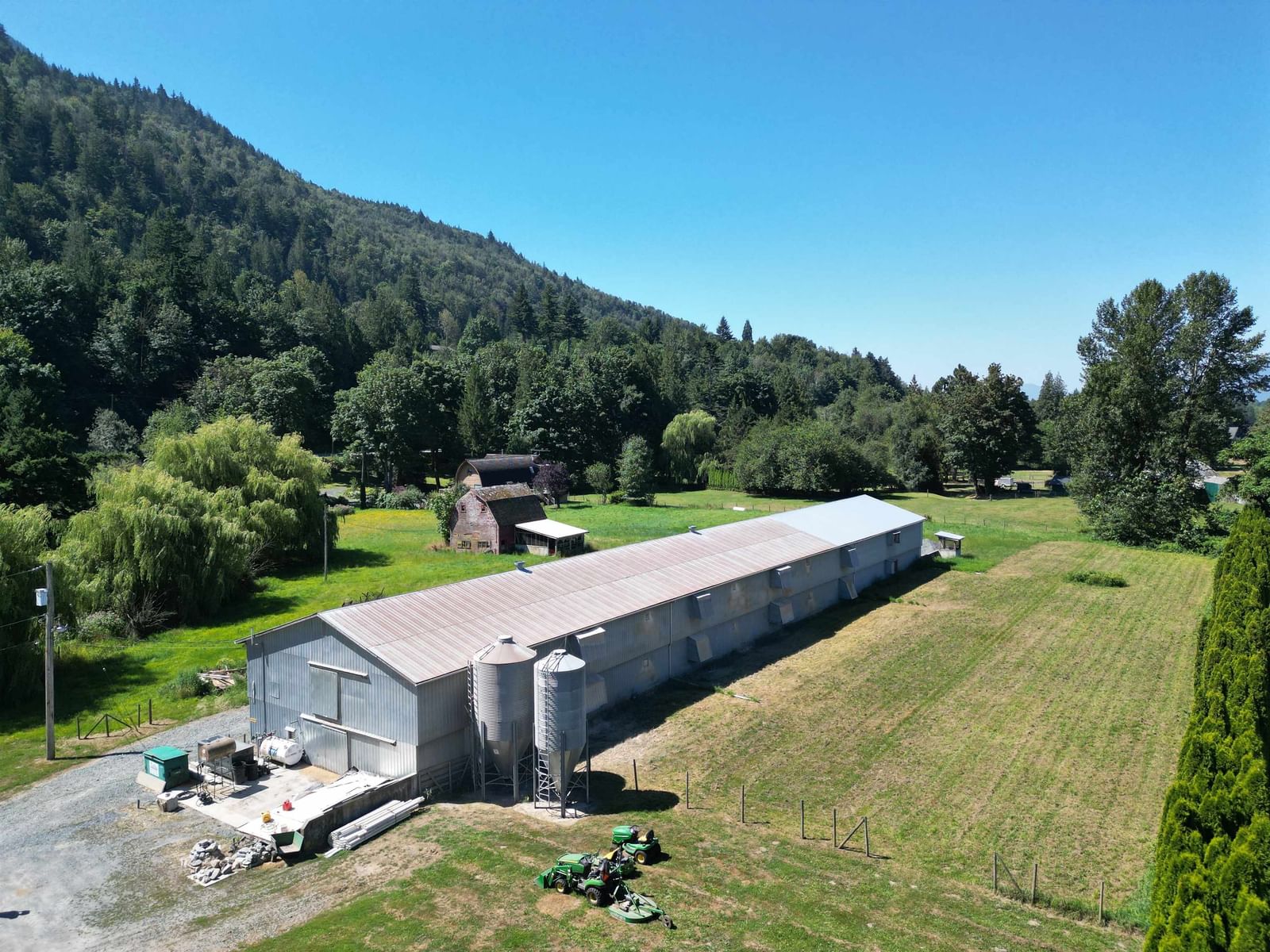 Listing Image 16