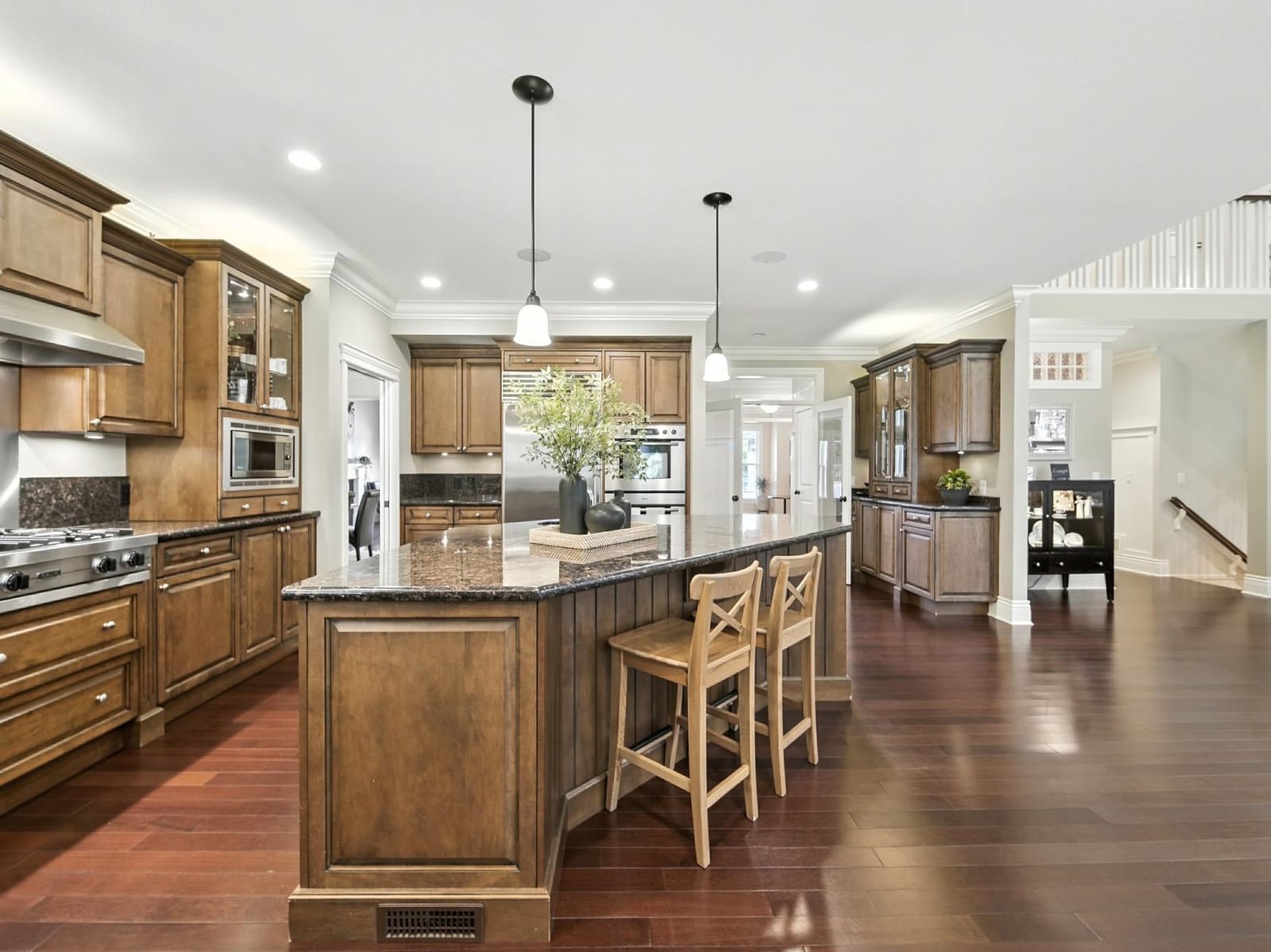 Listing Image 9