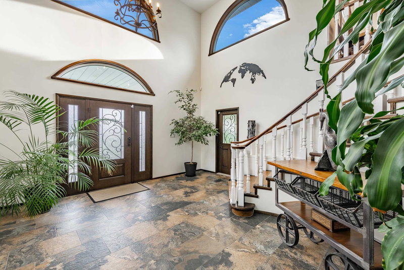 15423 Buena Vista Avenue, White Rock, V4B 1Y9 | Image 2