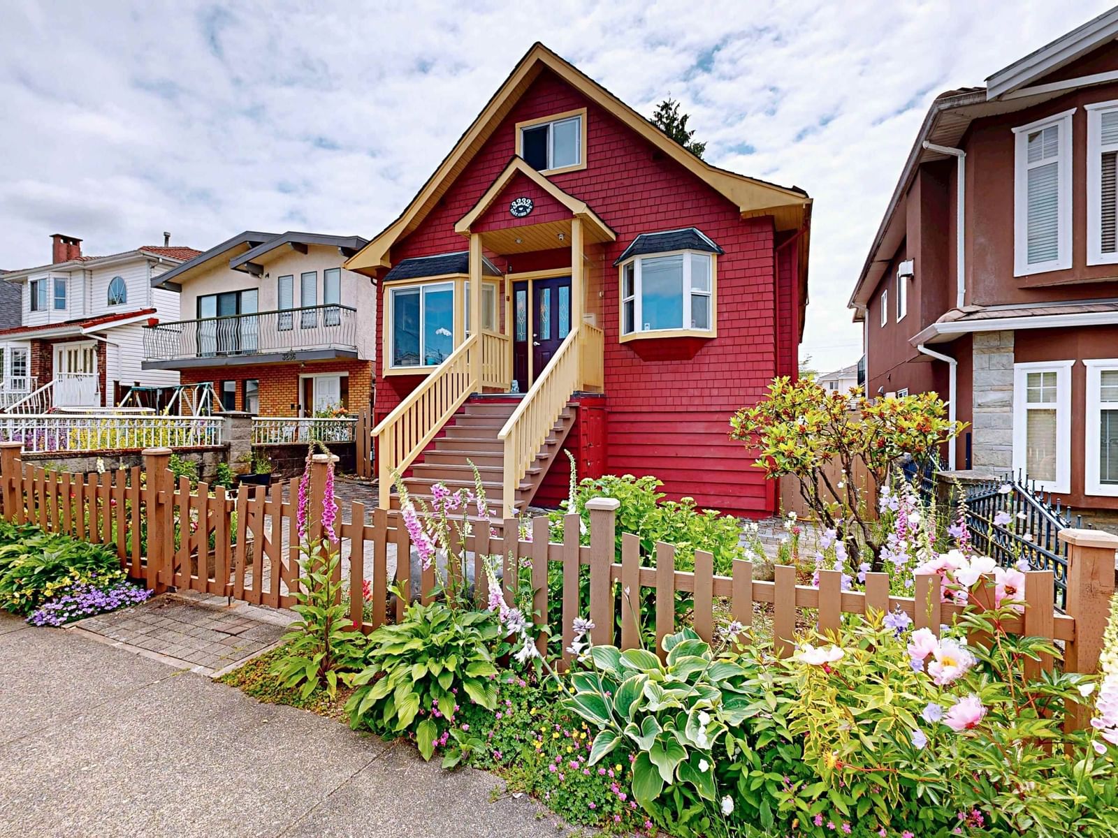 Listing Image 1