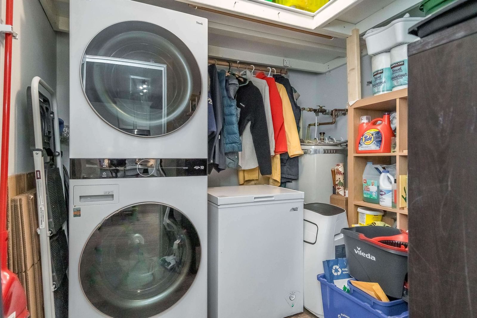 Listing Image 19