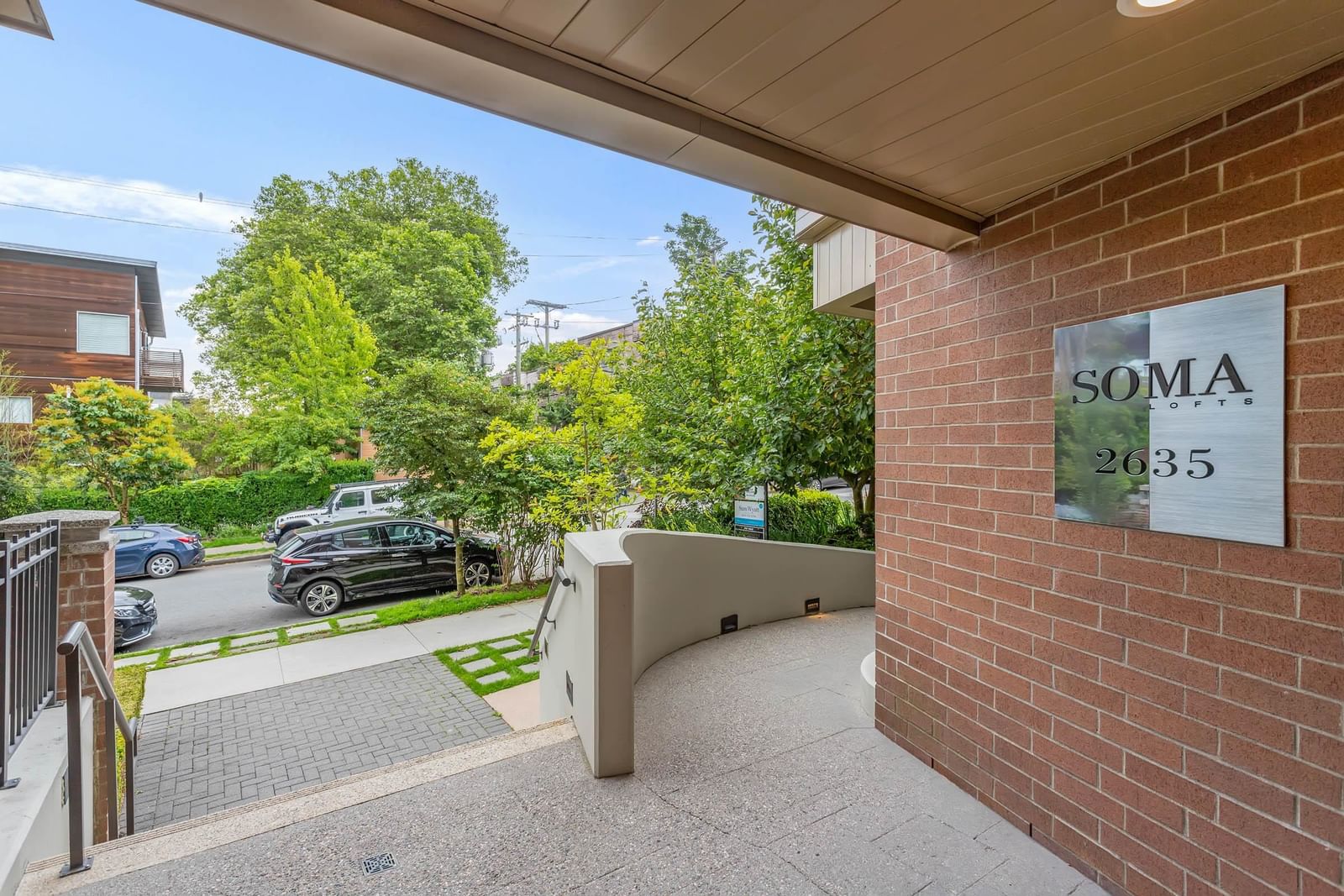 Listing Image 23