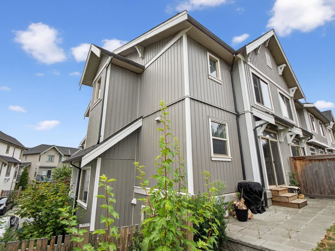 Listing Image 22