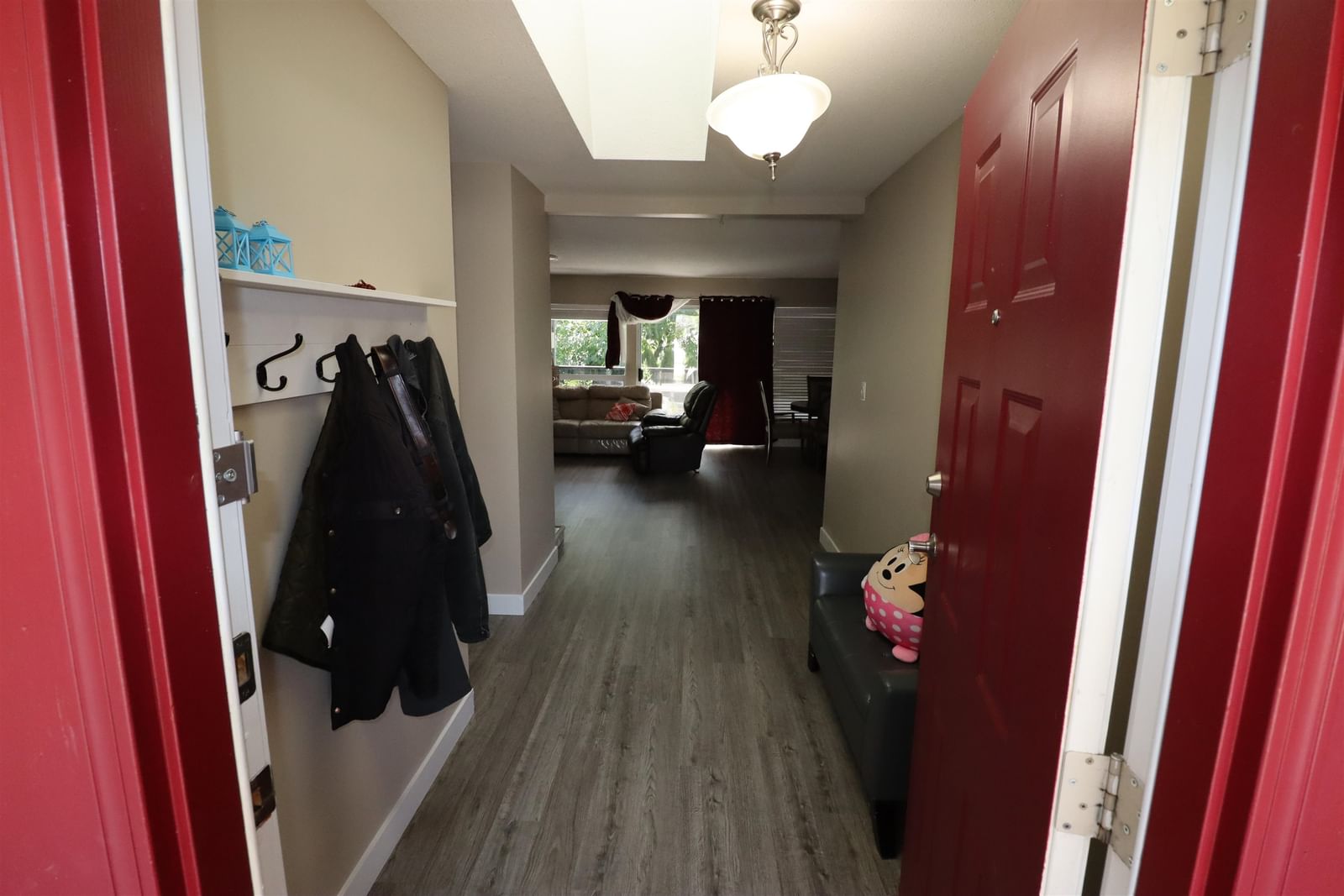 Listing Image 12