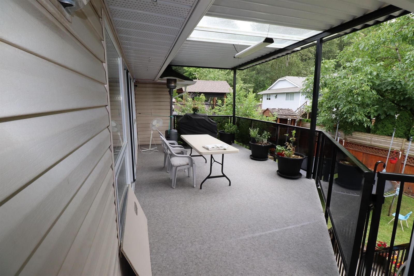 Listing Image 18