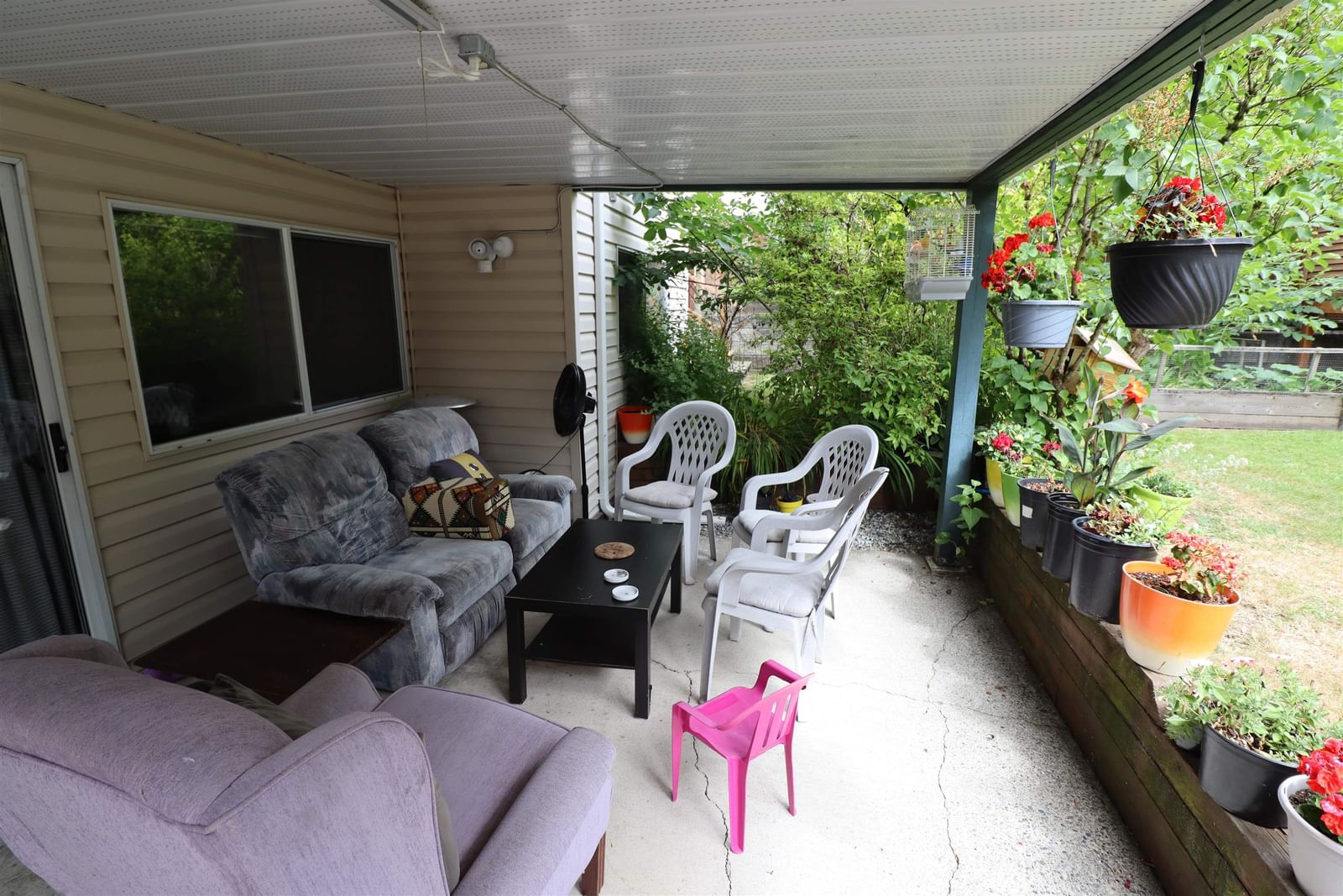 Listing Image 9
