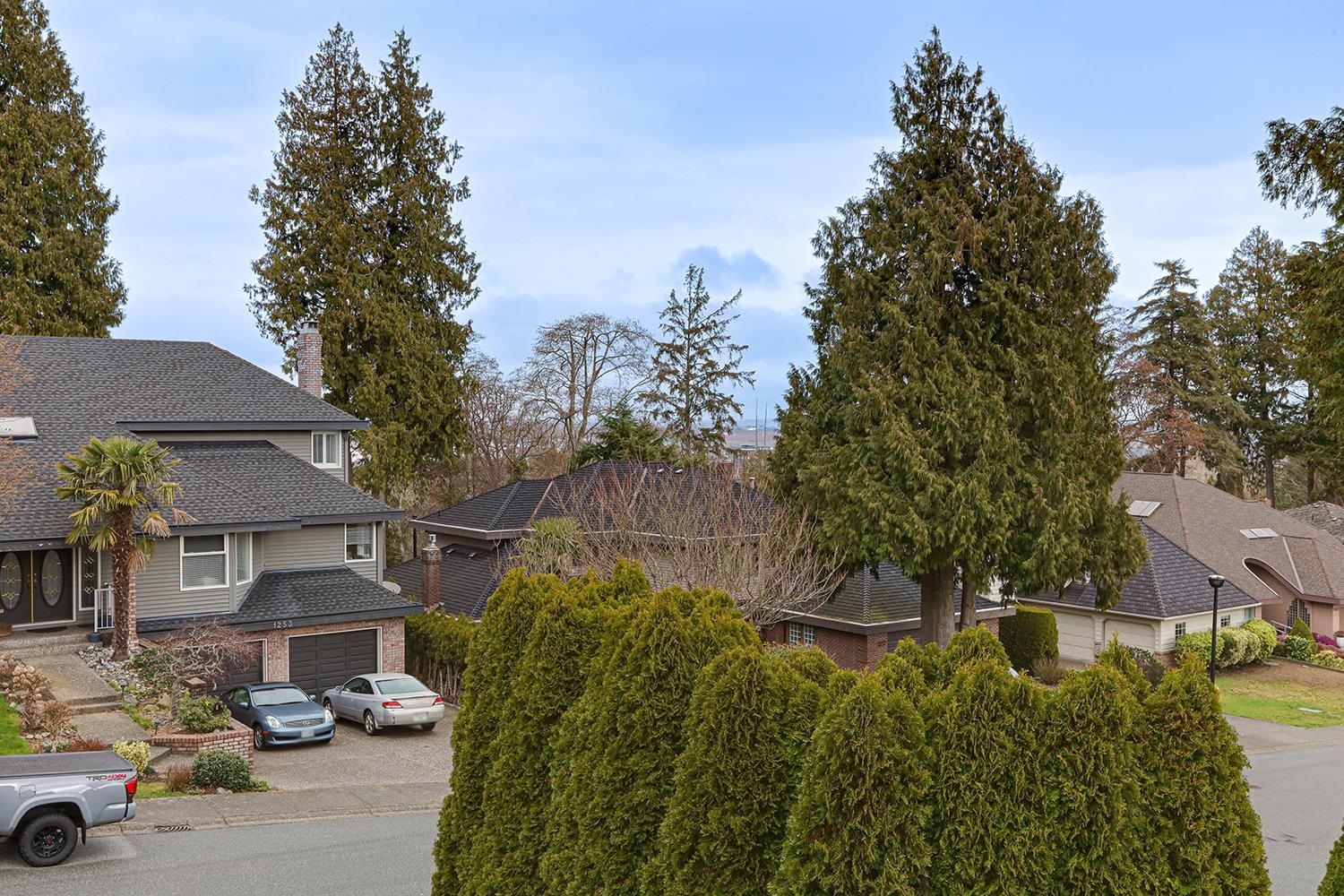 Listing Image 37