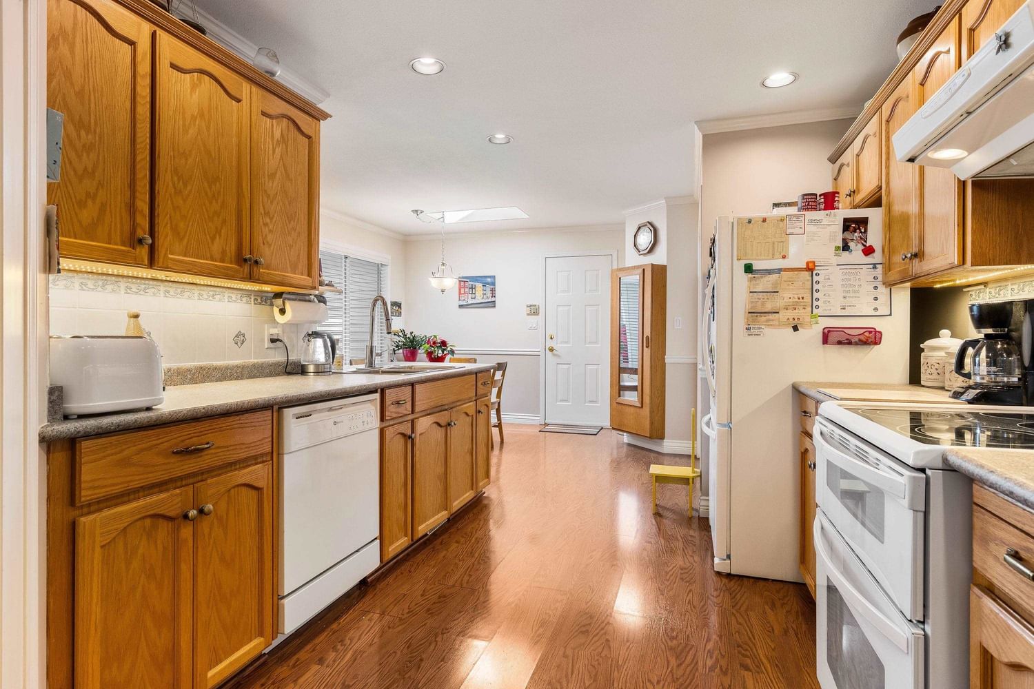 Listing Image 13