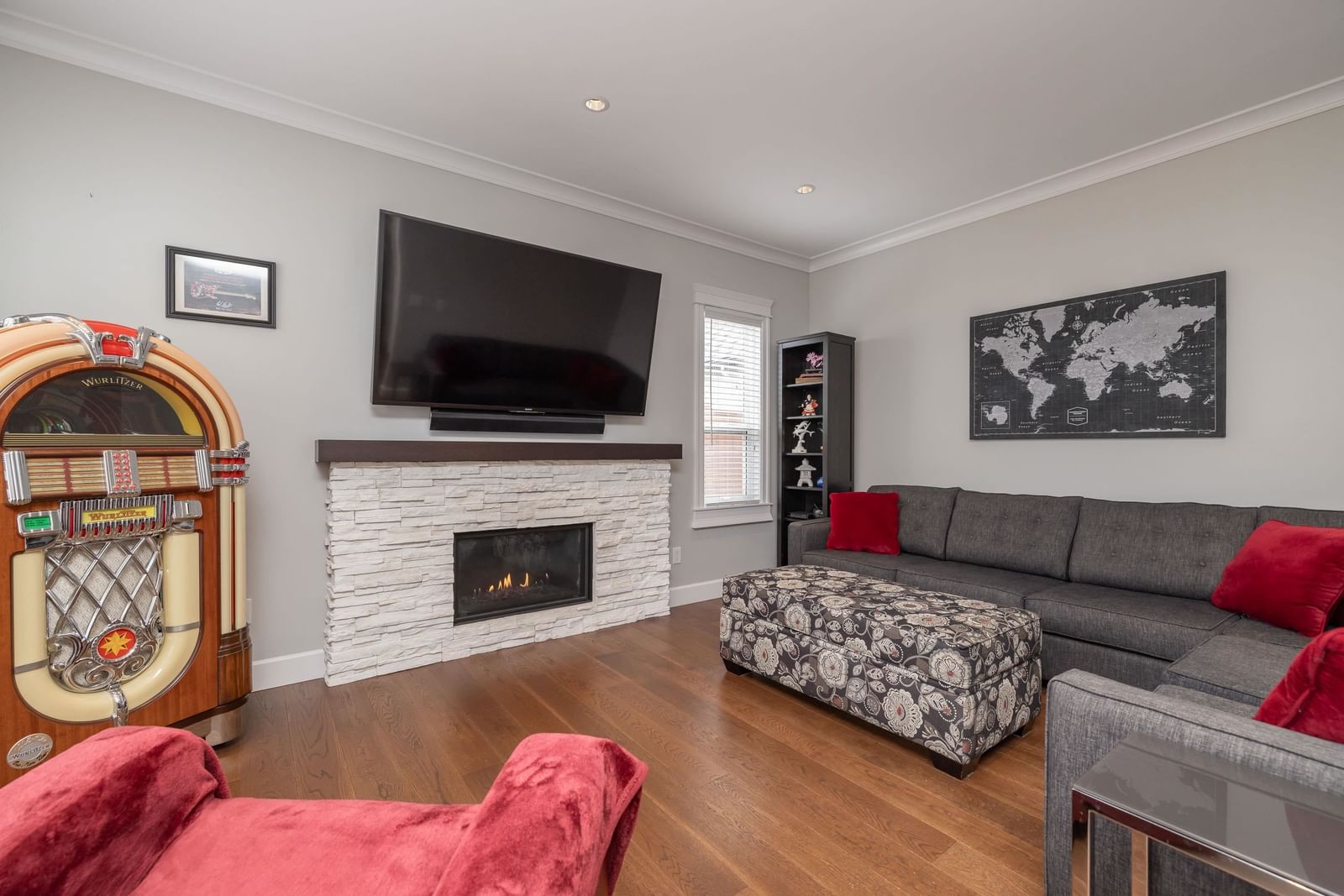Listing Image 13