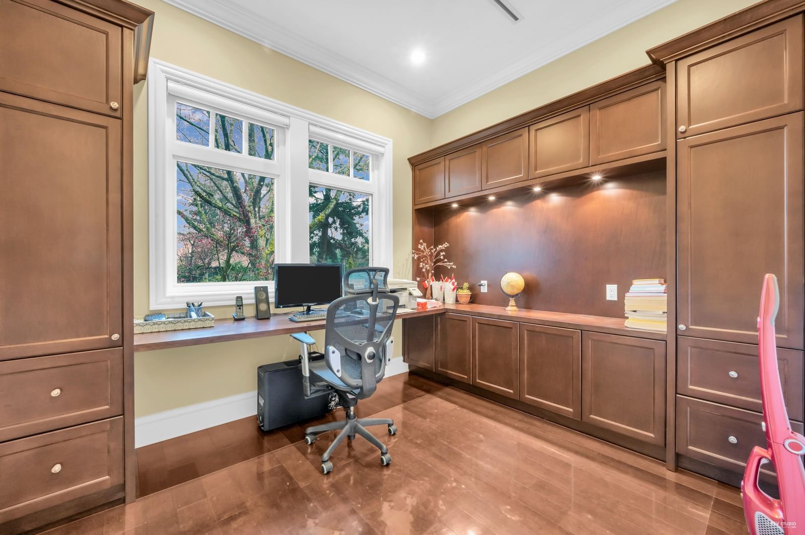 Listing Image 22