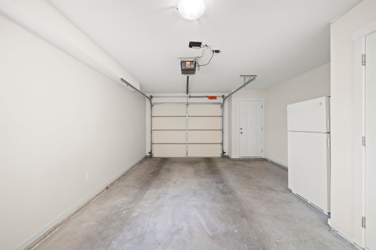 Listing Image 24