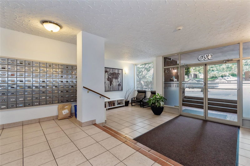 1005 - 320 Royal Avenue, New Westminster, V3L 5C6 | Image 2