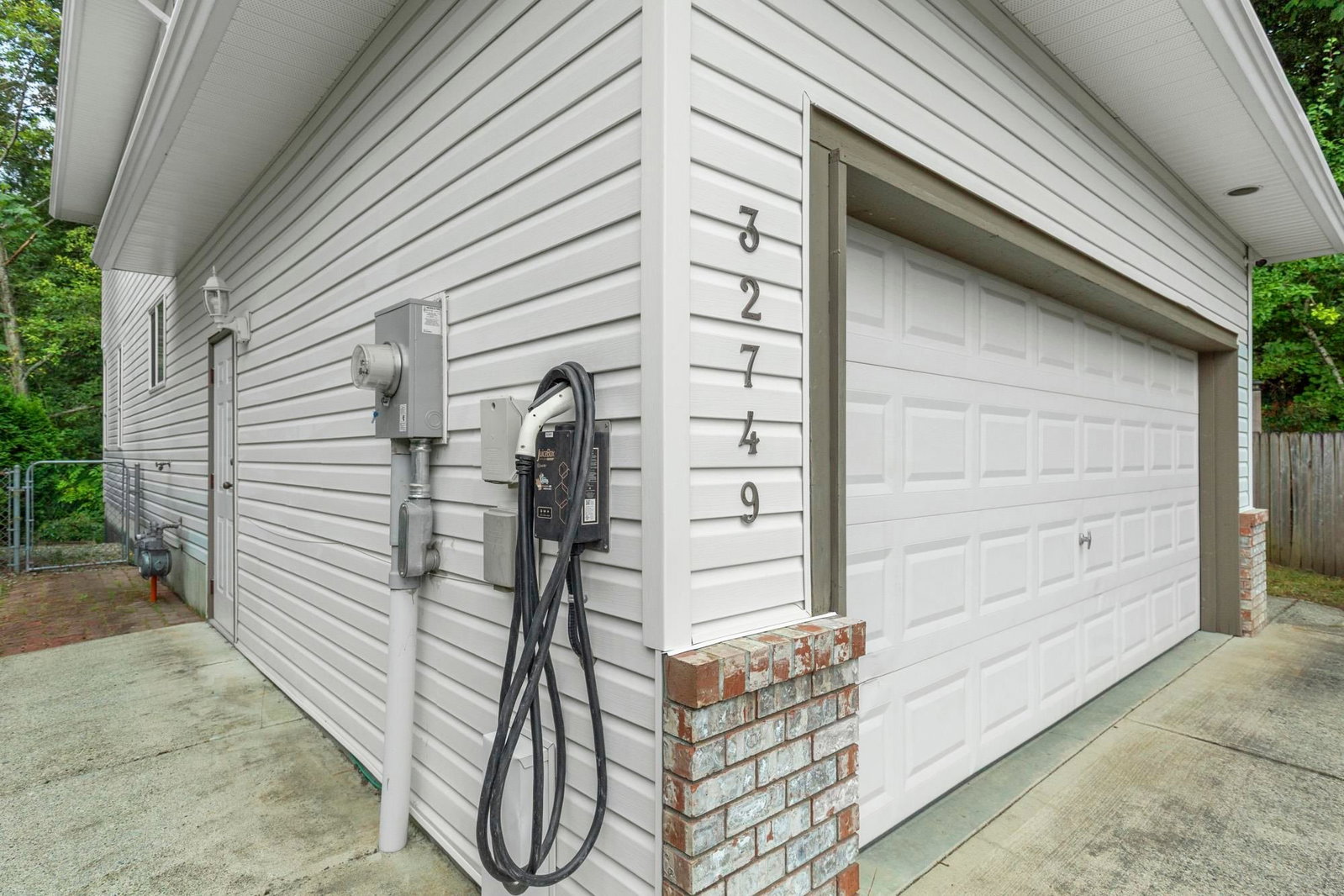 Listing Image 37