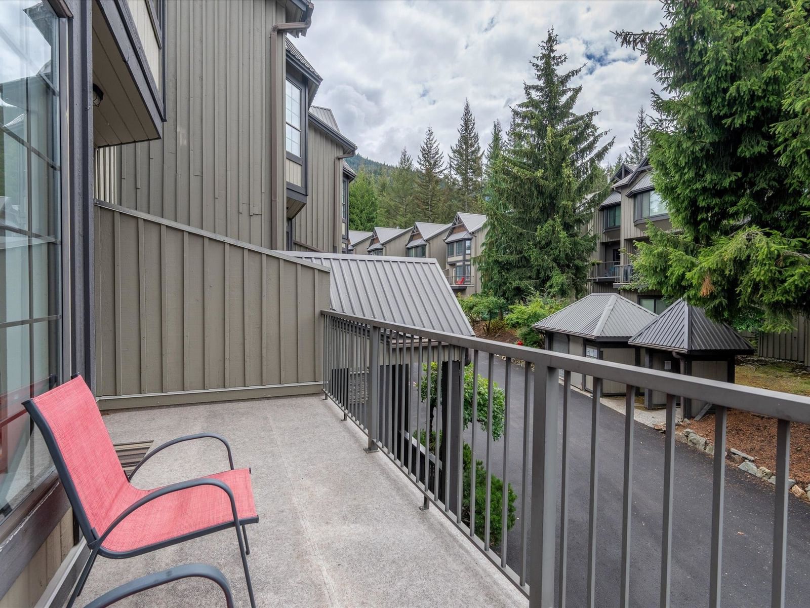 Listing Image 17