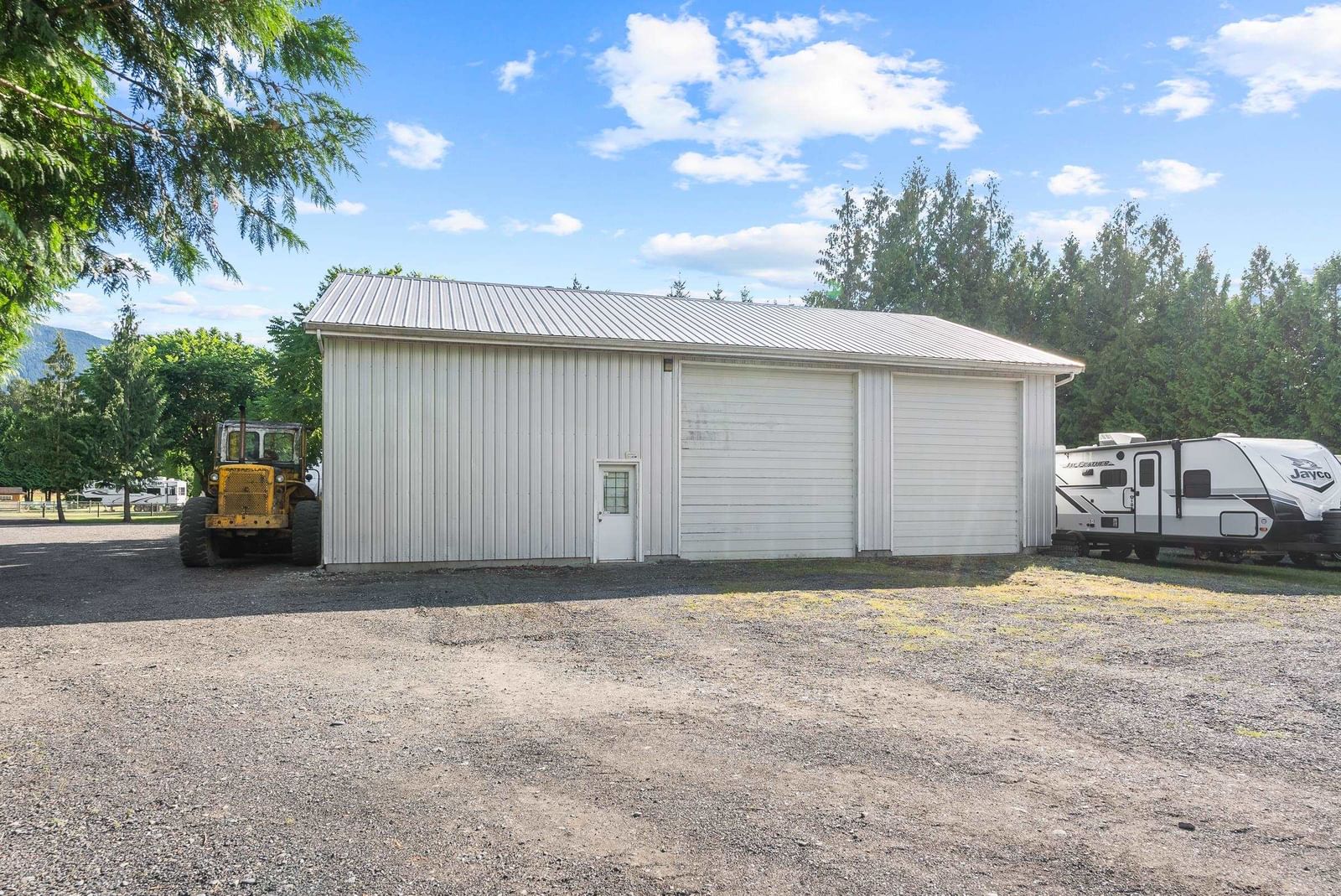 Listing Image 32