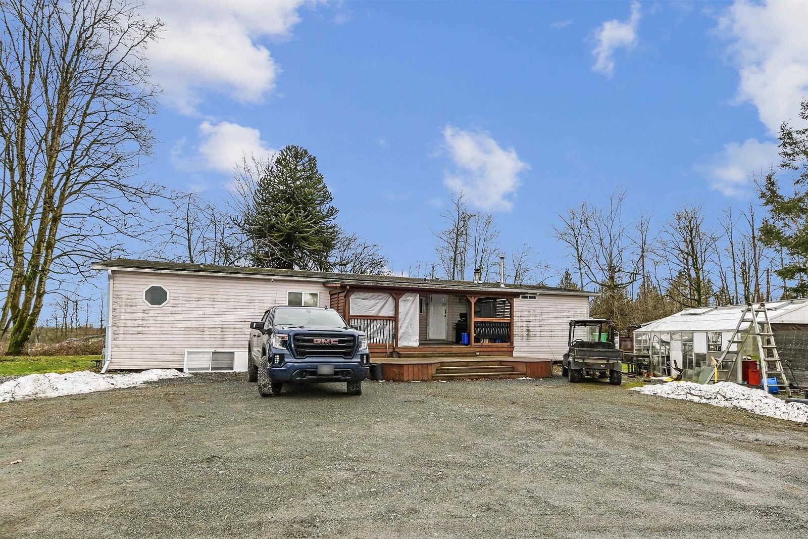 Listing Image 11