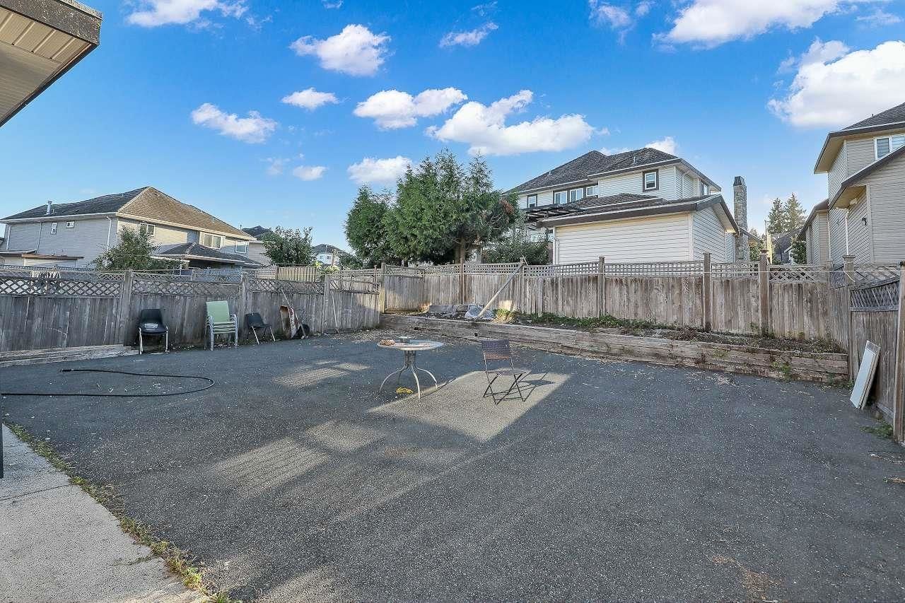 Listing Image 25