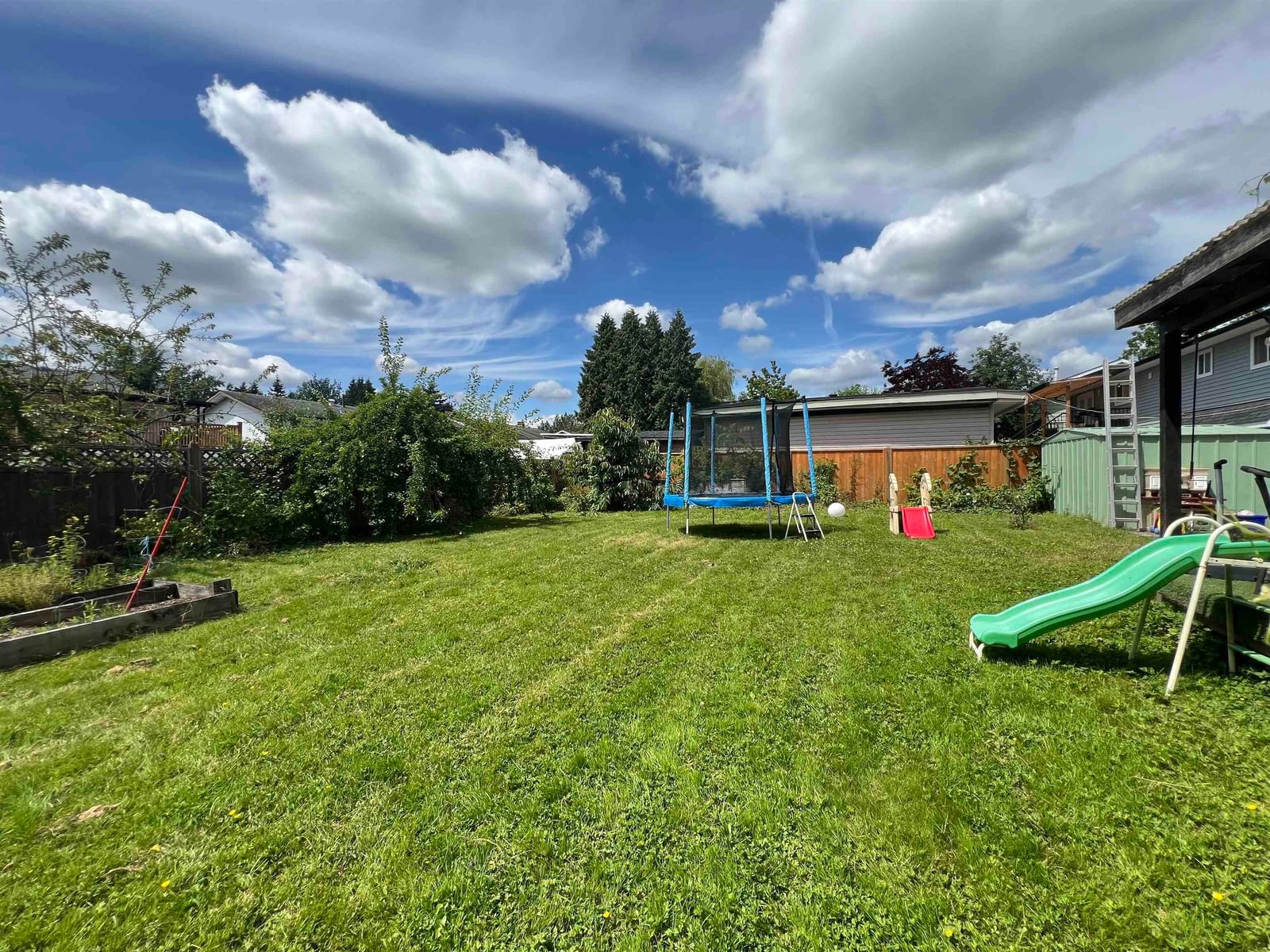 Listing Image 33
