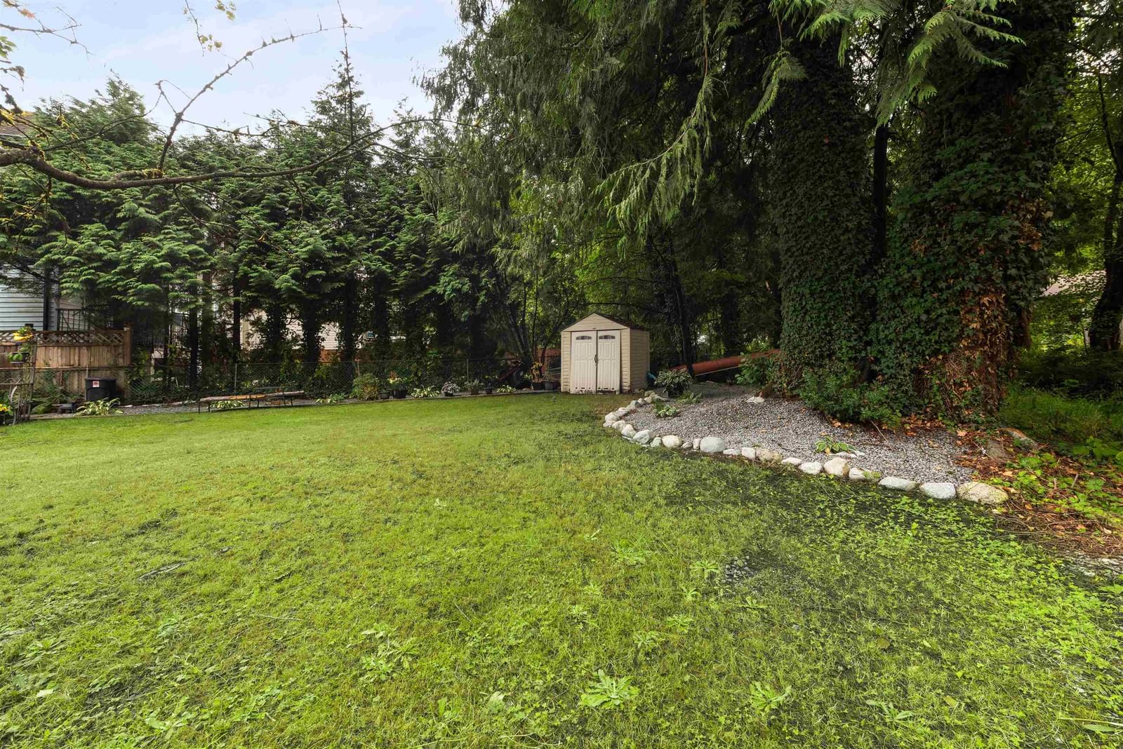 Listing Image 37