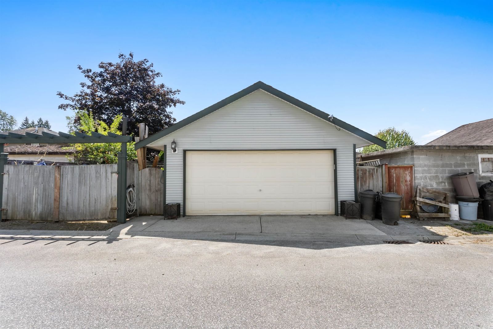 Listing Image 32