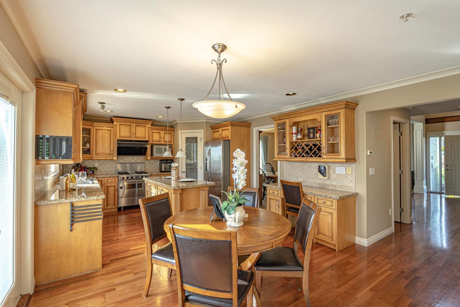 Listing Image 13