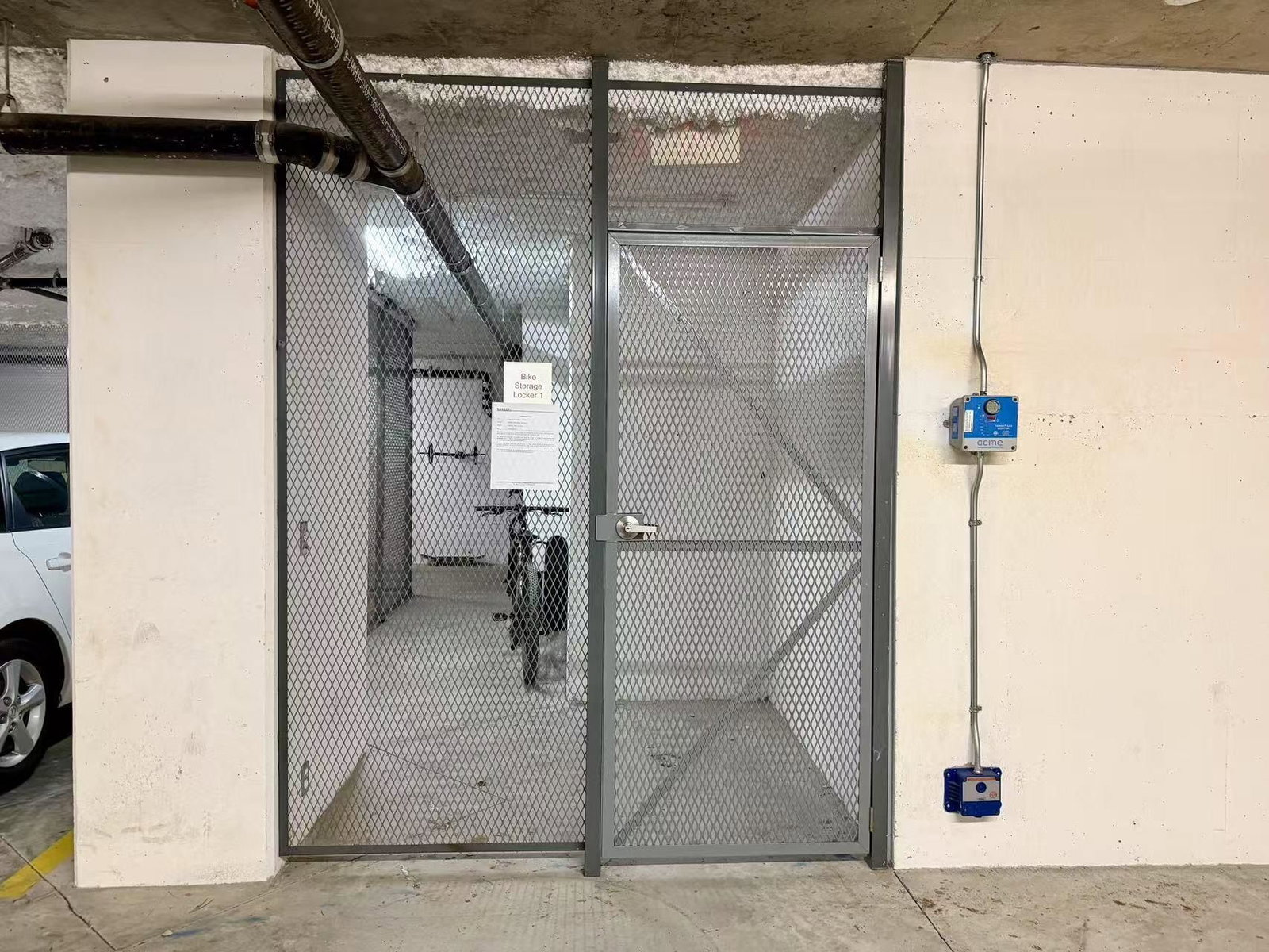Listing Image 11
