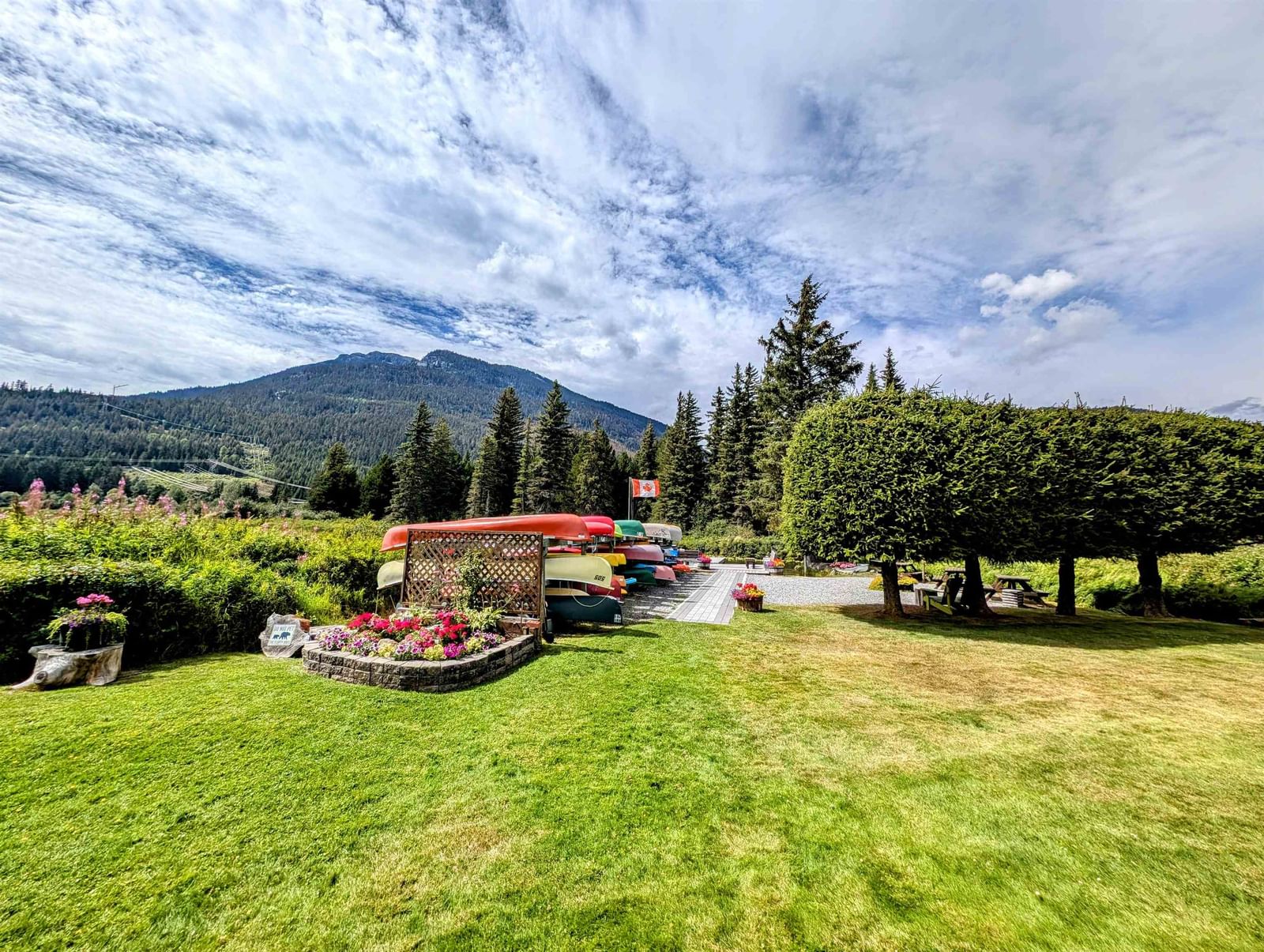 Listing Image 11