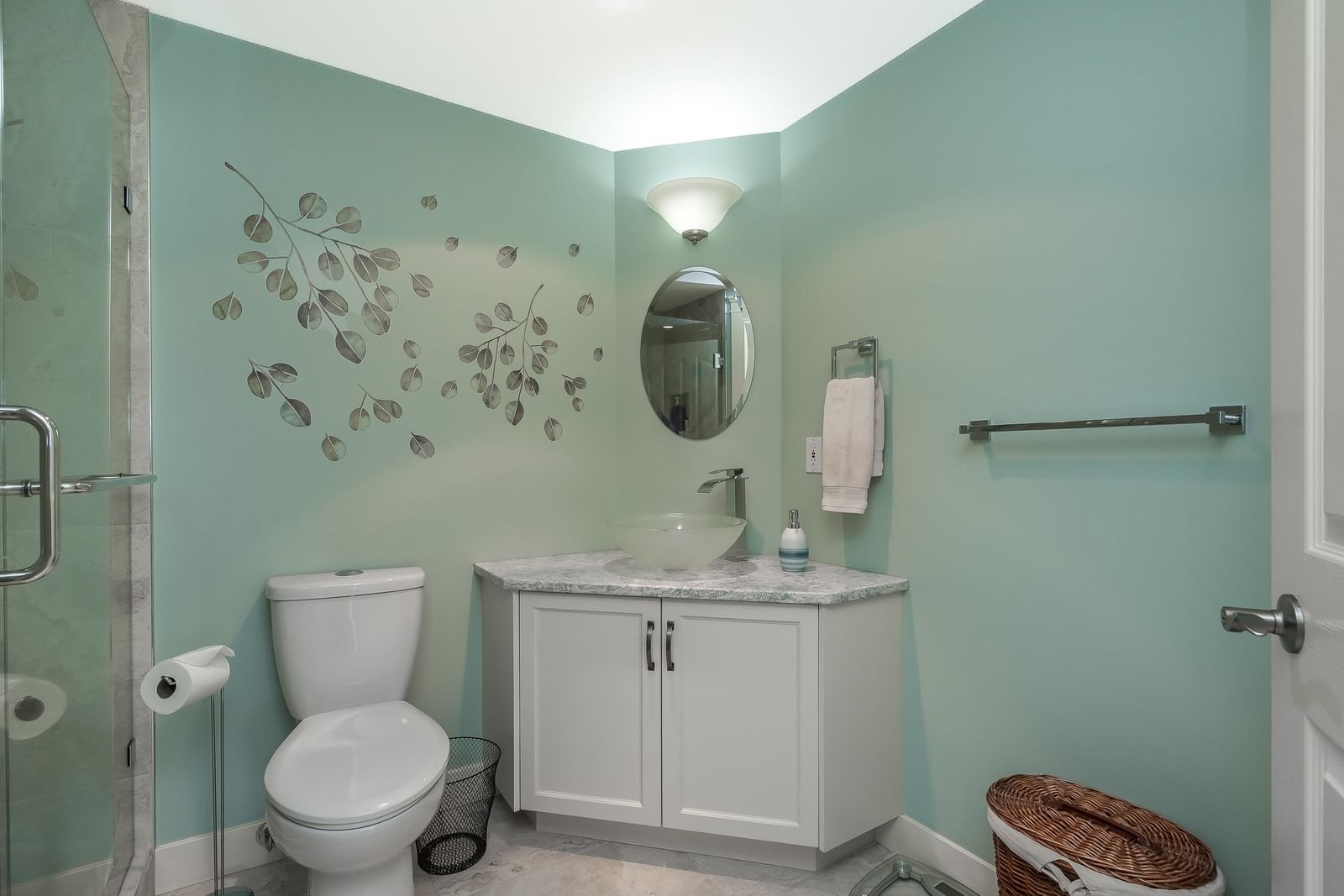 Listing Image 22
