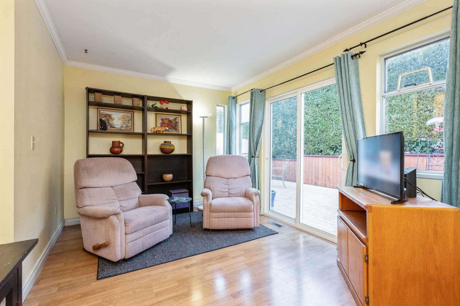 Listing Image 15