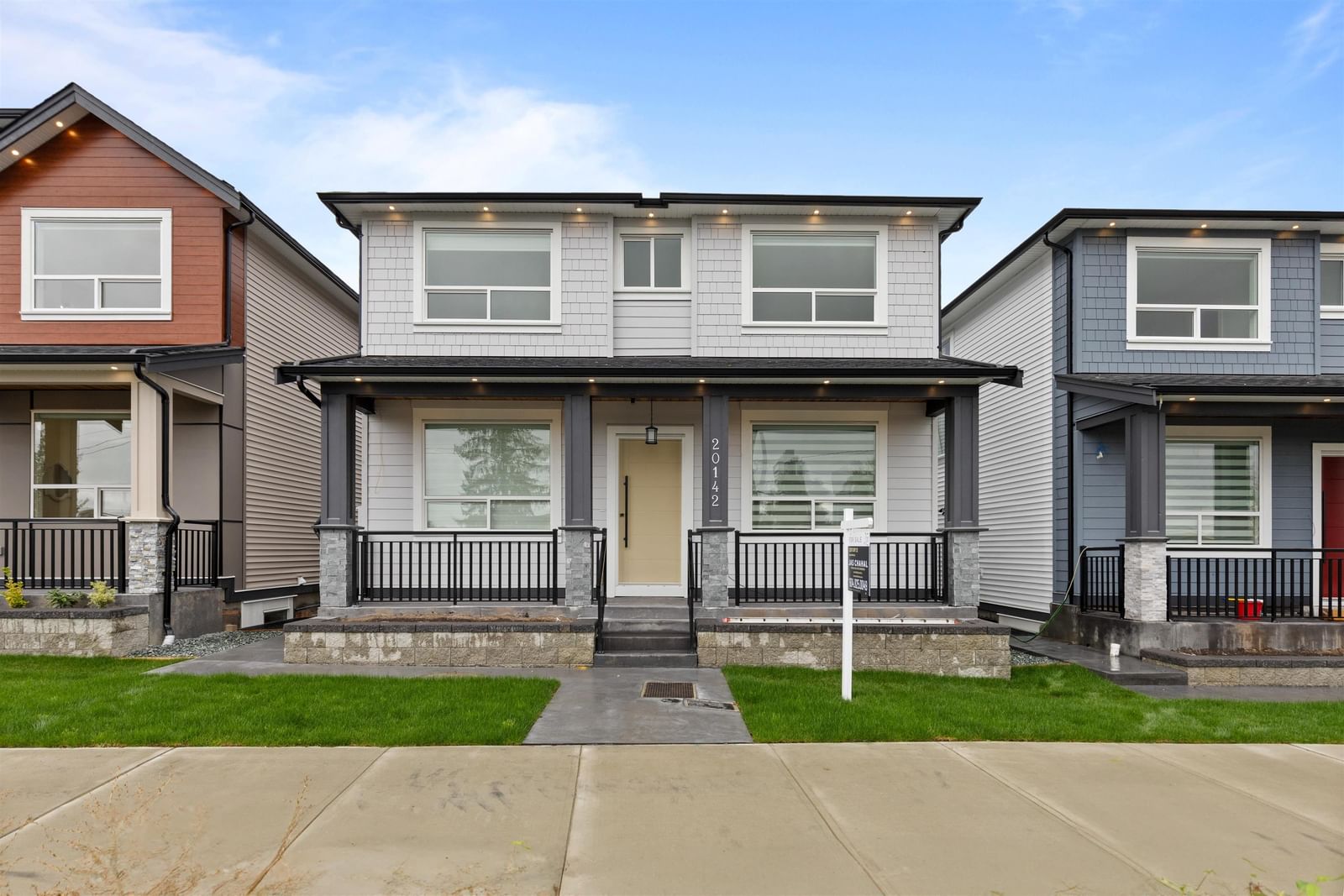 Listing Image 1