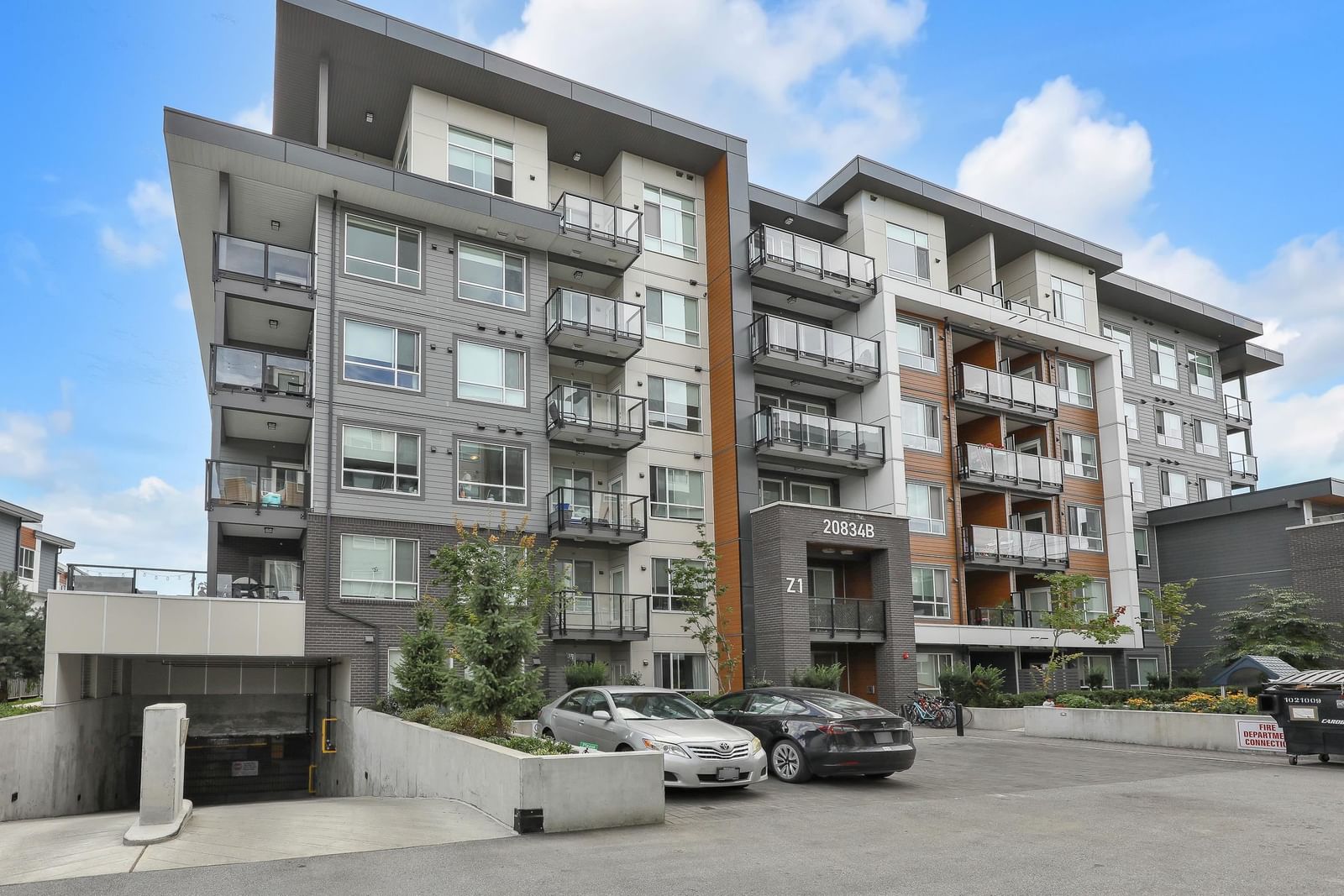 Listing Image 1