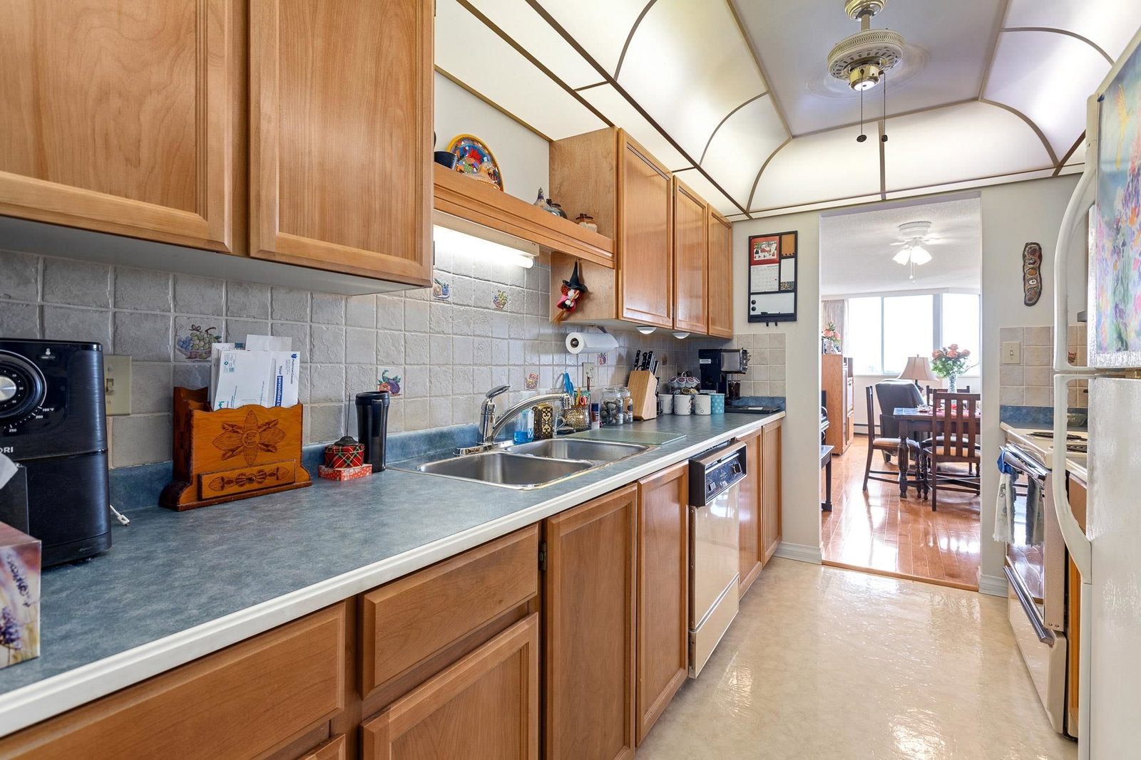 Listing Image 13