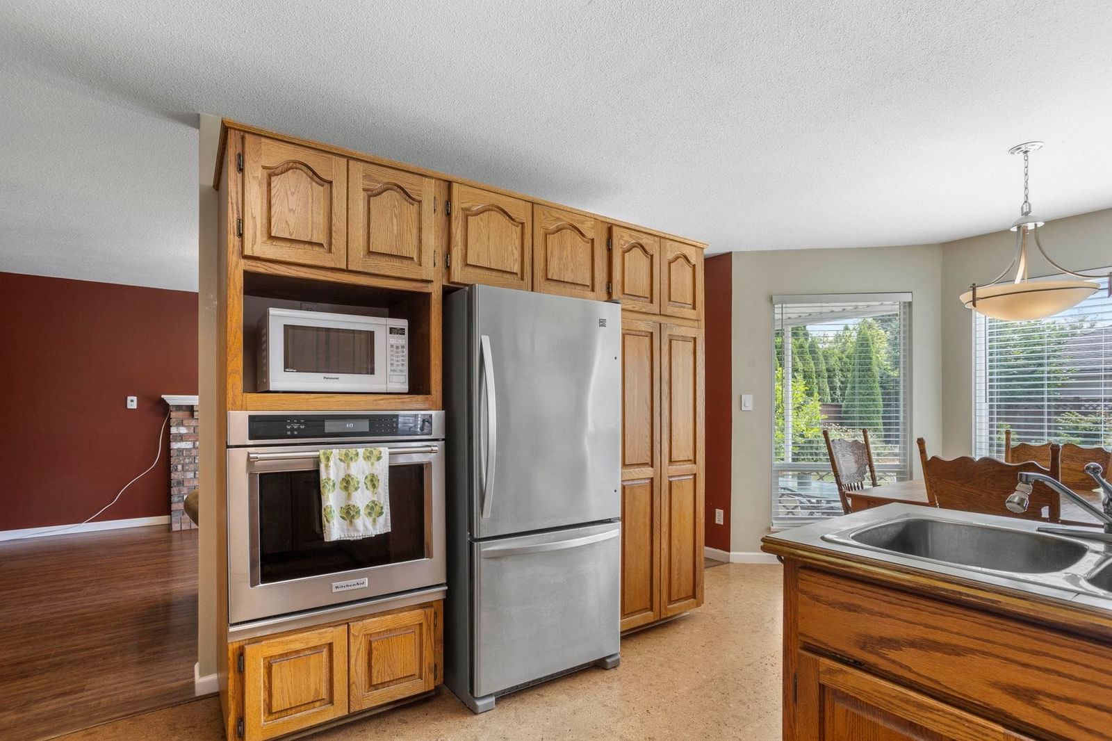Listing Image 15