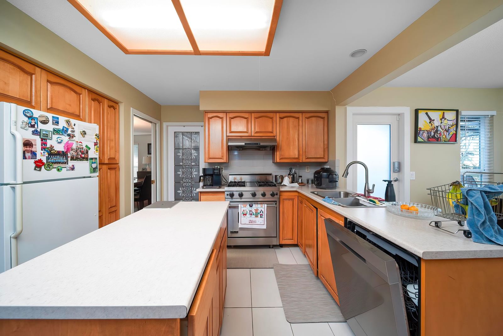 Listing Image 9