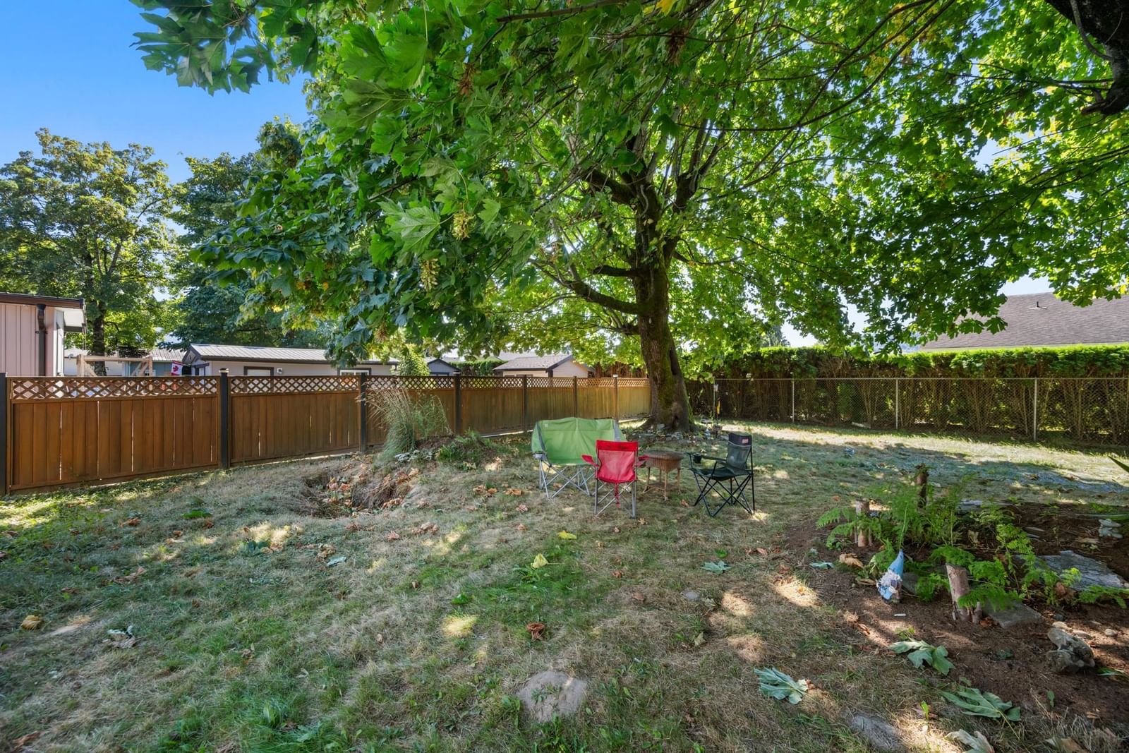 Listing Image 11