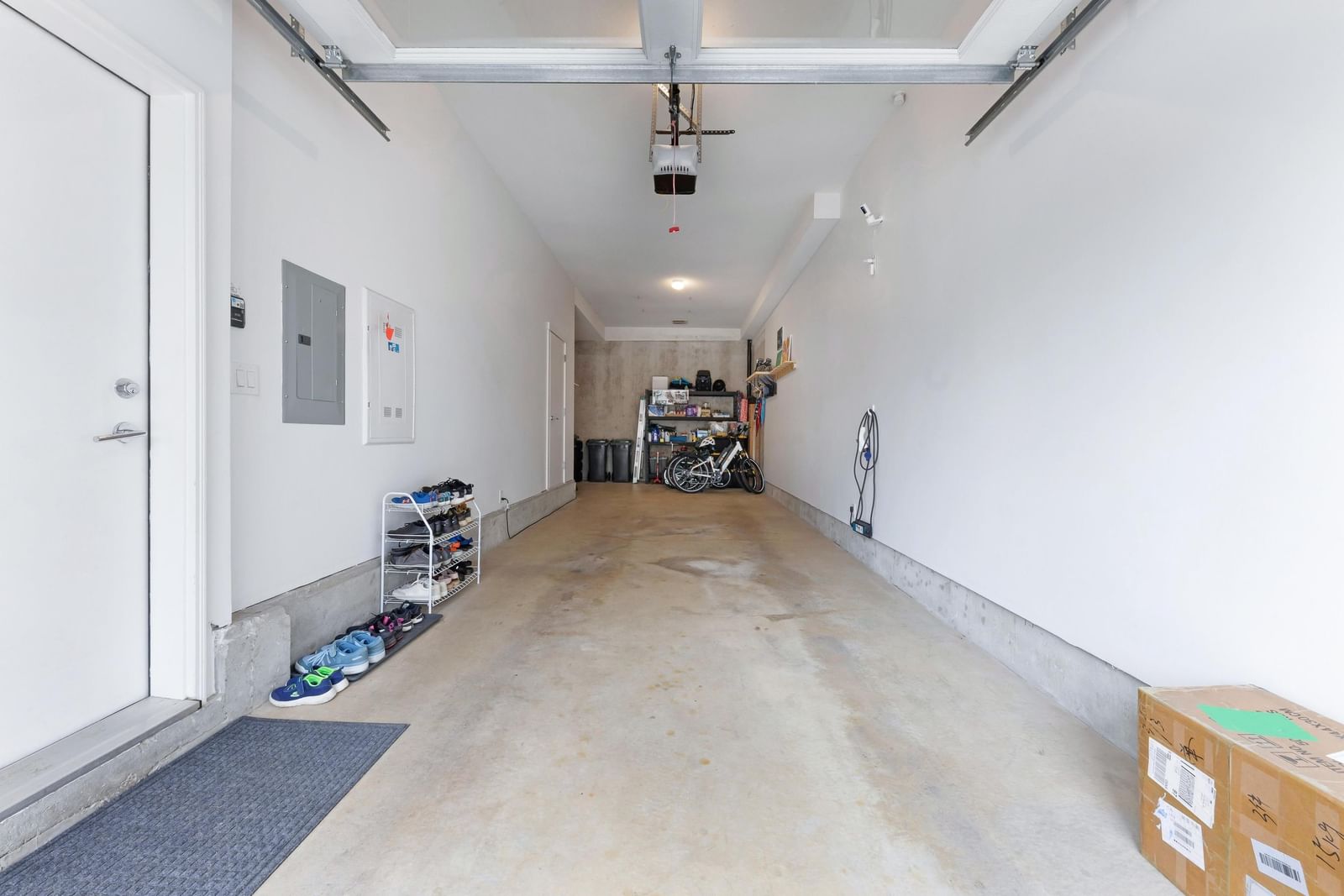 Listing Image 28