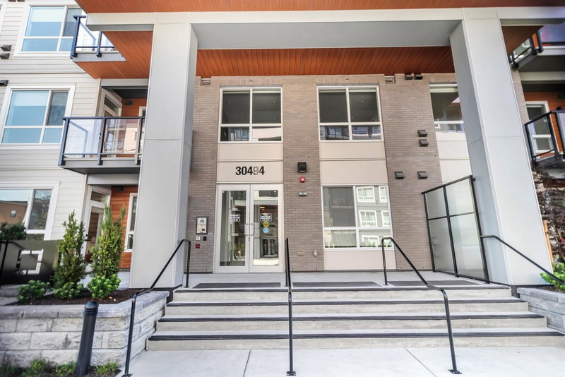 511 - 30494 Cardinal Avenue, Abbotsford, V2T 0M1 | Image 2
