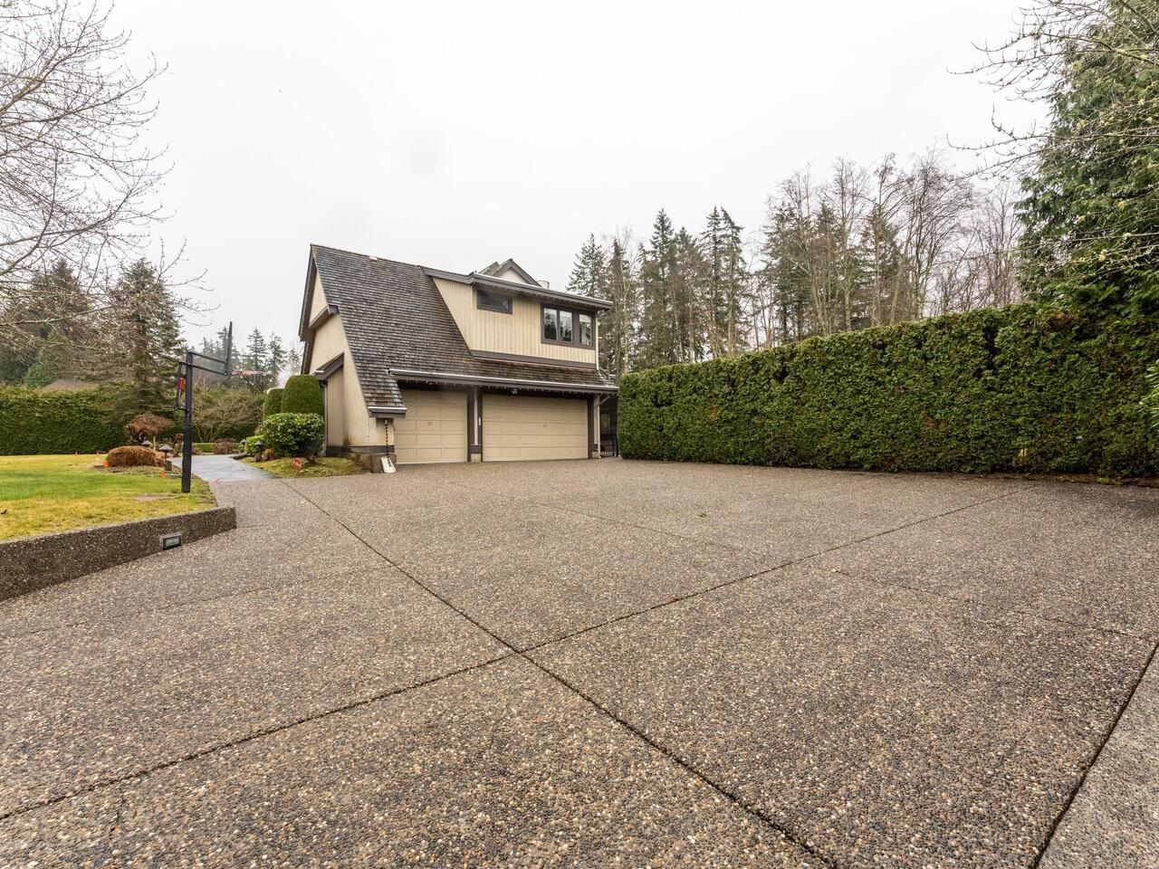Listing Image 26
